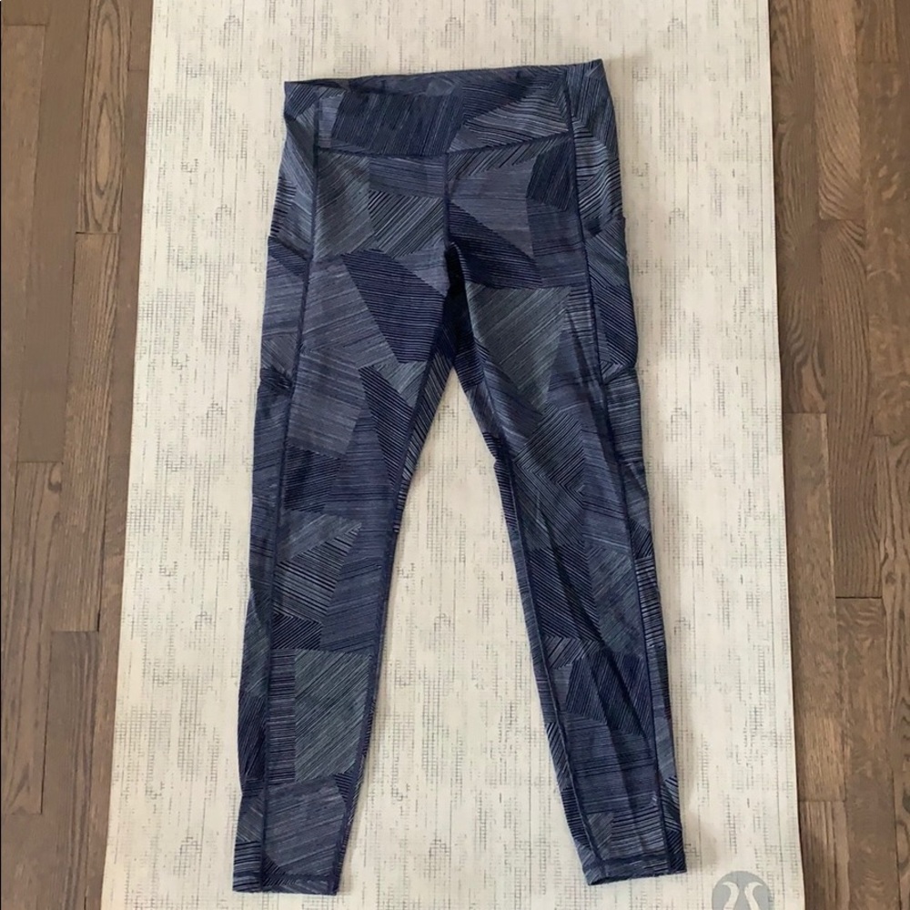 Navy geo Lululemon Speed tights